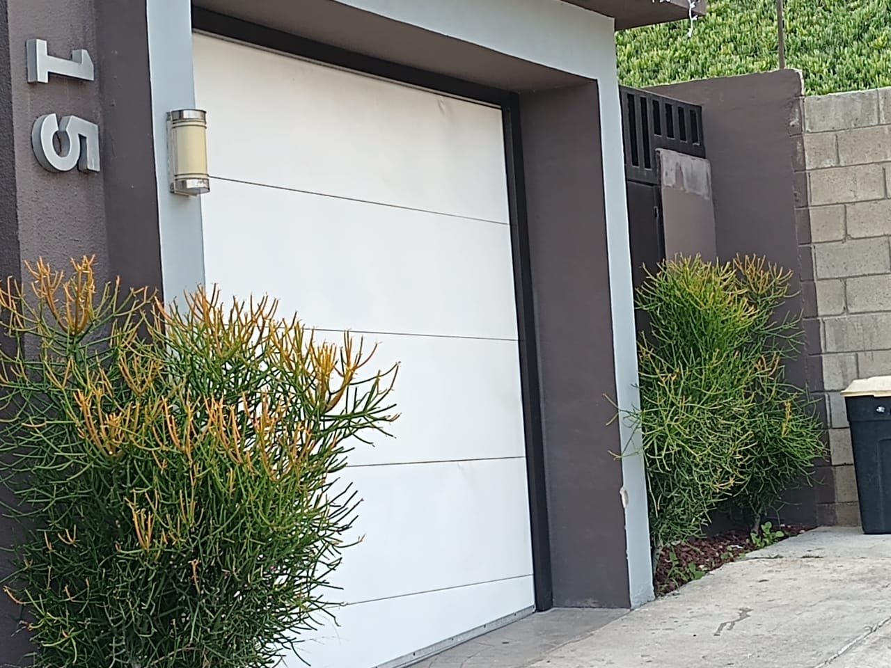 cortina-de-hierro-residencial