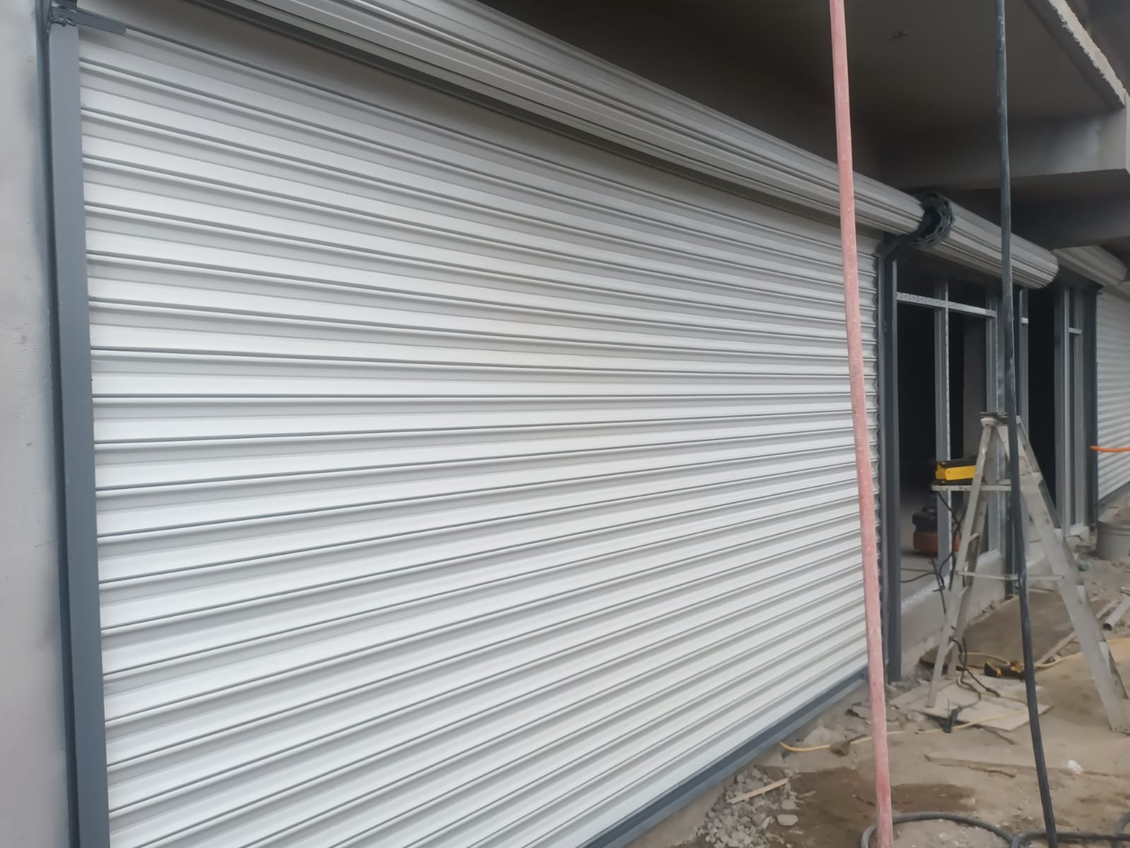 cortina-industial-tijuana